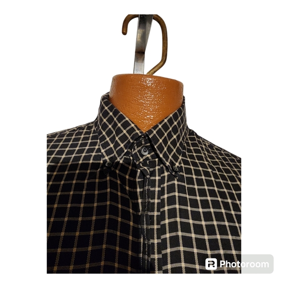 W.H. Belk Button Down Shirt Men's Large - Picture 2 of 5